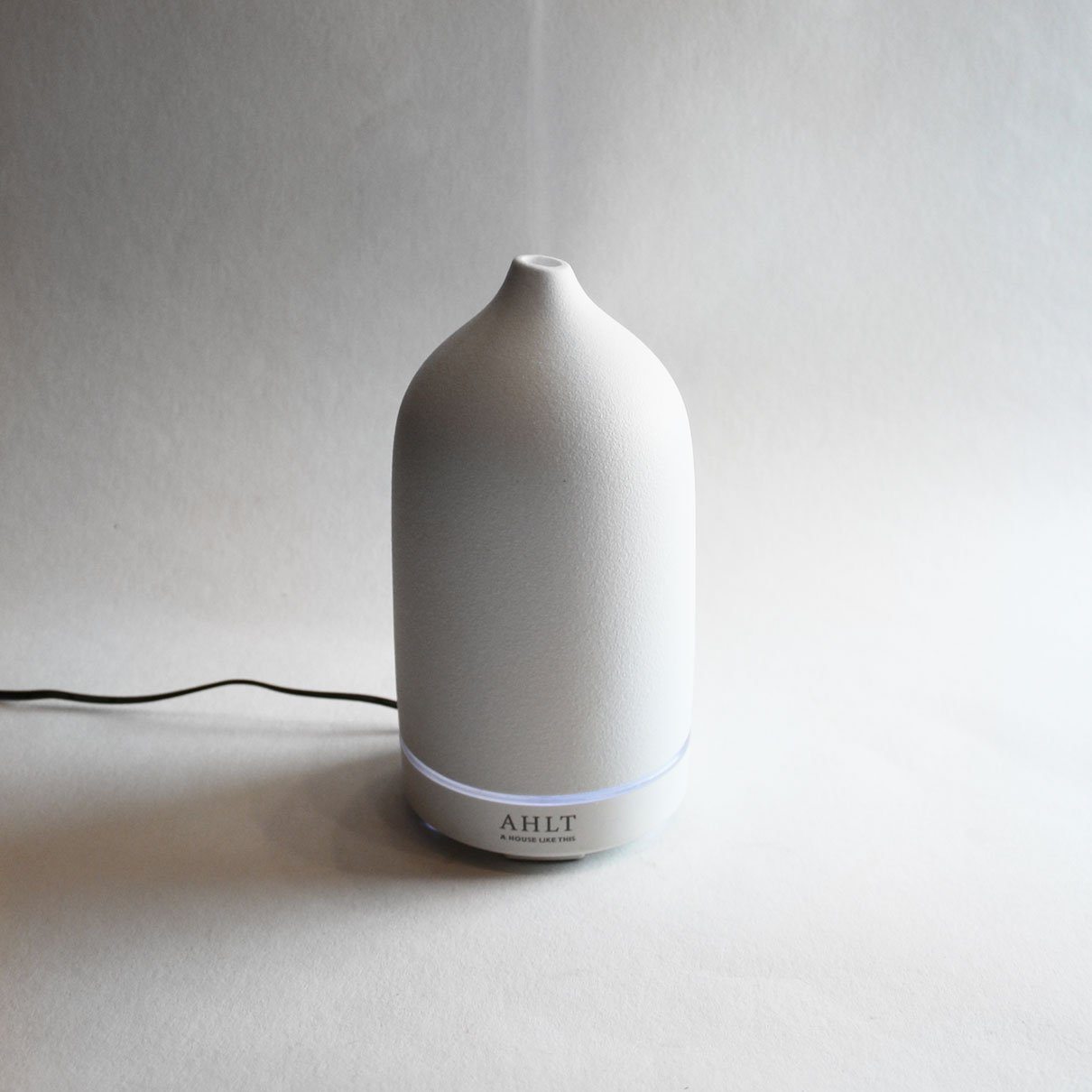 AHLT Ceramic Aromatherapy Diffuser [Light]